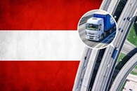 Вантажівка автомобільного транспорту та прапор Австрії