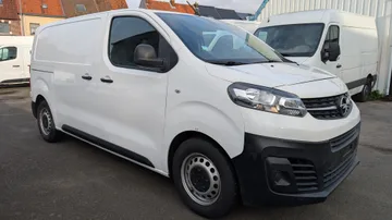 Перевізник Фургон високий і довгий Renault Master в Zurich Швейцарія