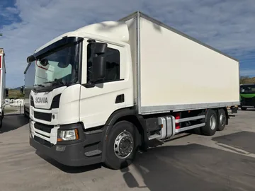 Перевізник Вантажівка Scania P360 в Vena Австрія